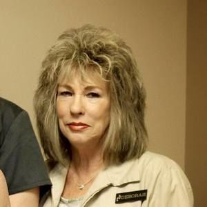 Meet your Posher, Deborah